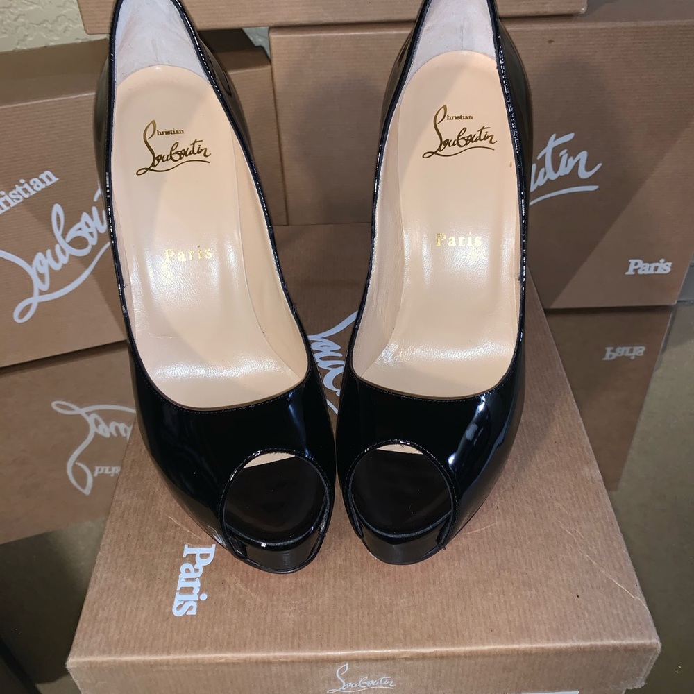 Christian Louboutin Heel - Picture 2 of 8